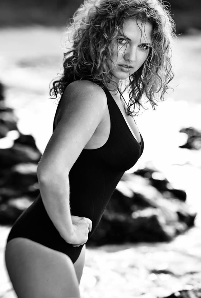 Andrea Košťálová nahá. Foto - 3