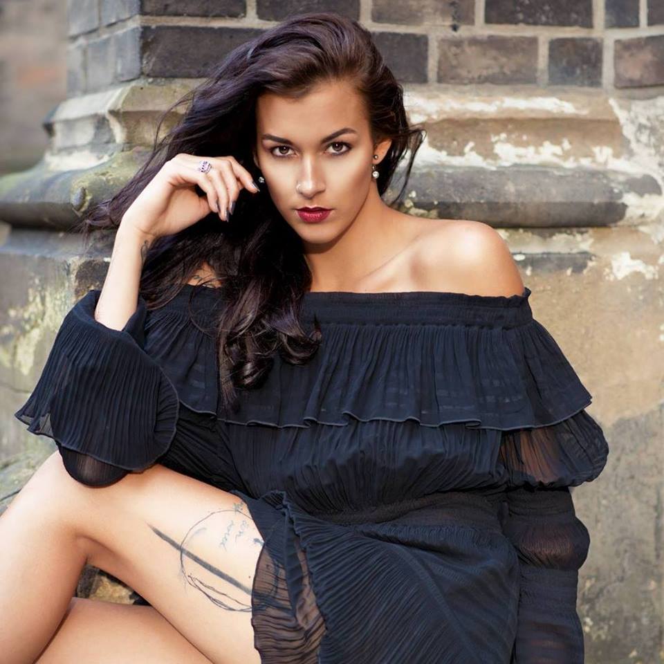 Aneta Galisová nahá. Foto - 10