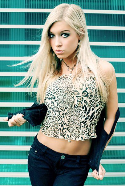 Dominika Myslivcová nahá. Foto - 2