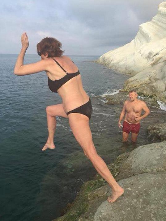 Eva Holubová nahá. Foto - 8