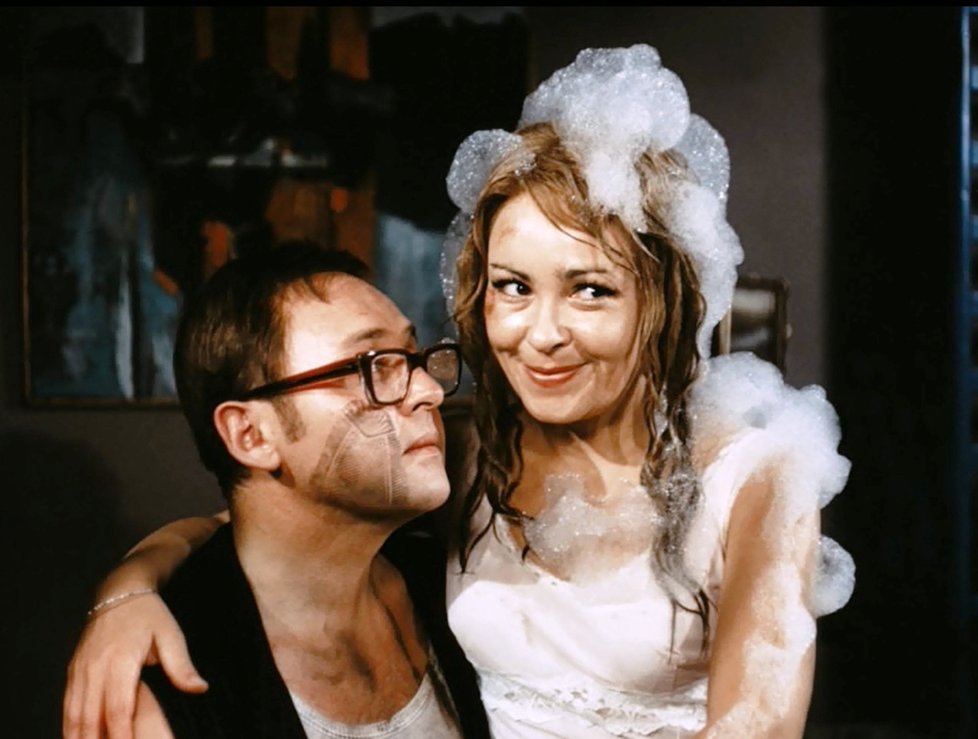 Jiřina Bohdalová nahá. Foto - 2