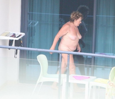 Jiřina Bohdalová nahá. Foto - 7
