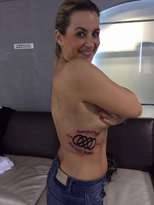 Monika Marešová nahá. Foto - 1