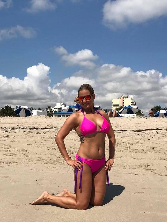 Monika Marešová nahá. Foto - 10