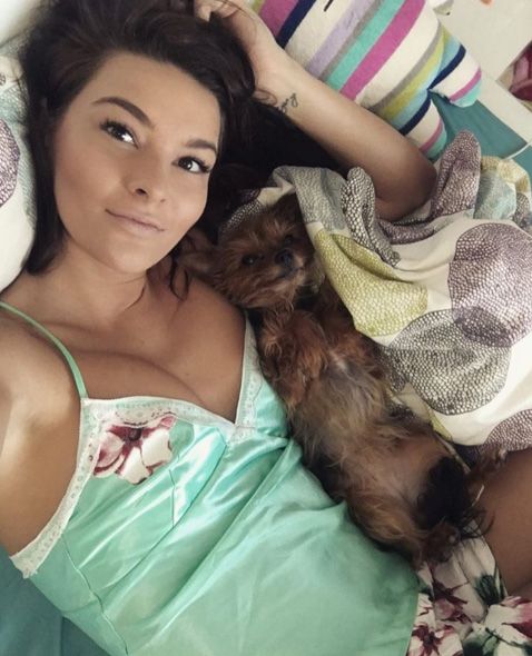 Nikol Švantnerová nahá. Foto - 27