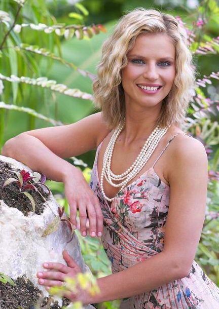 Pavla Charvátová nahá. Foto - 2