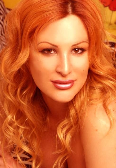 Regina Holásková nahá. Foto - 10