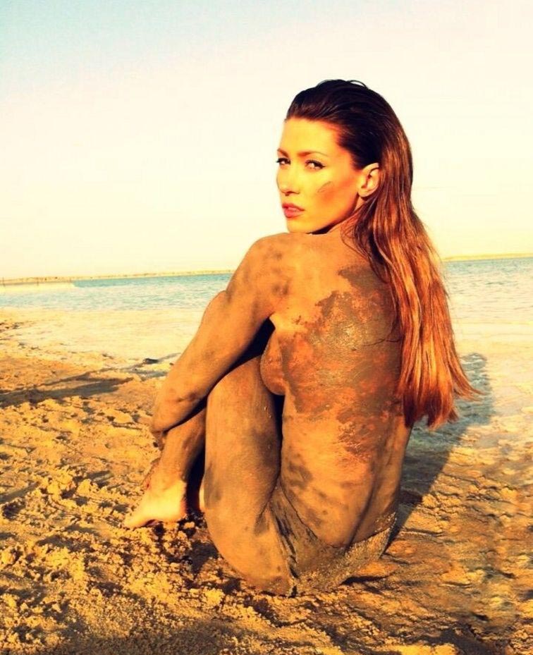 Tereza Kerndlová nahá. Foto - 30
