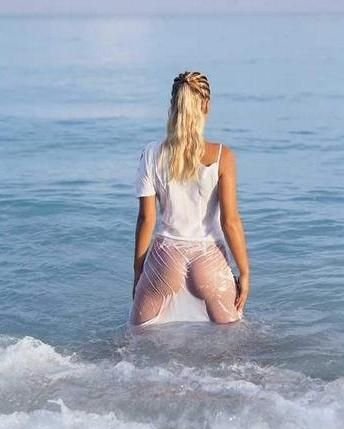 Zuzana Belohorcová nahá. Foto - 41