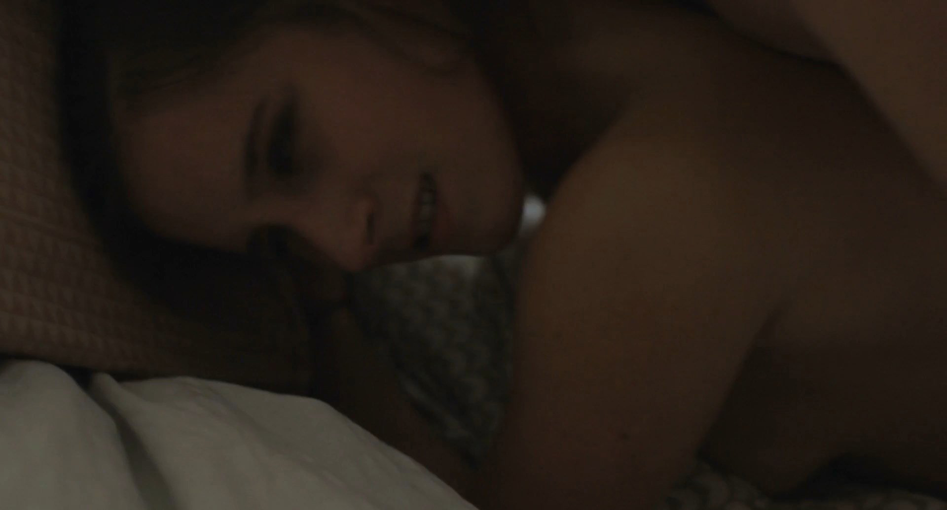 Amelie Kiefer Nackt. Foto - 8