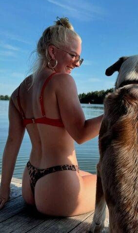 Jette Nietzard Nackt. Foto - 2