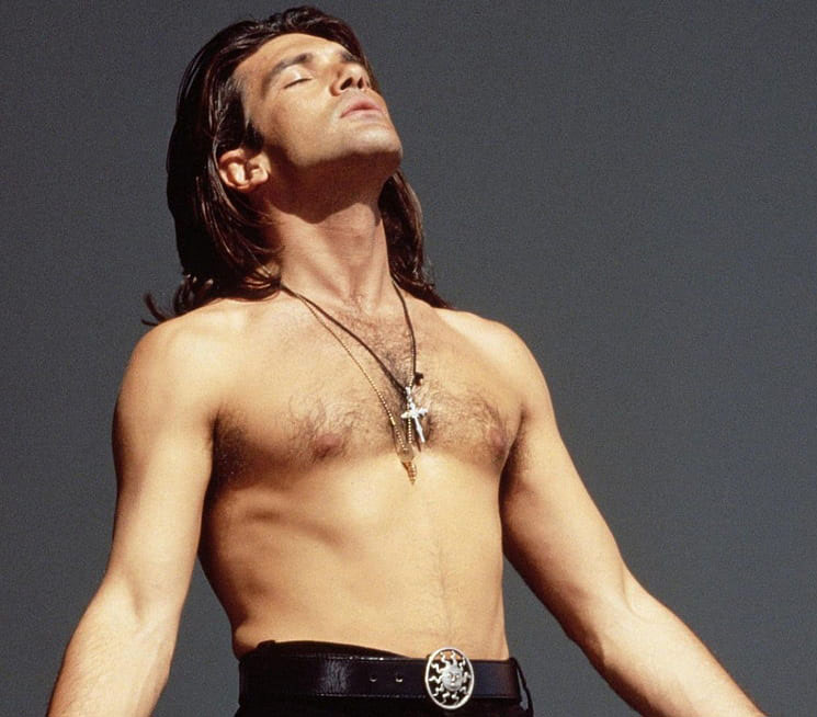 Antonio Banderas Nackt und Sexy.