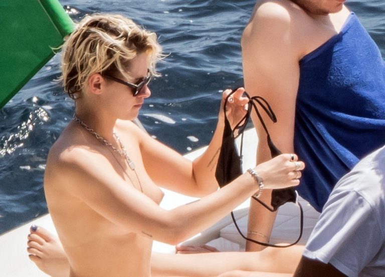 Kristen Stewart Nago. Zdjęcie - 16