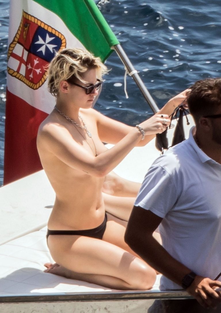 Kristen Stewart Nago. Zdjęcie - 20