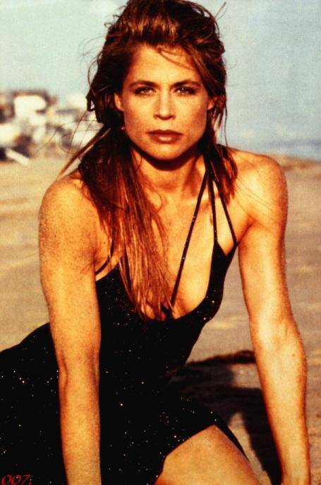 Linda Hamilton Nago. Zdjęcie - 21