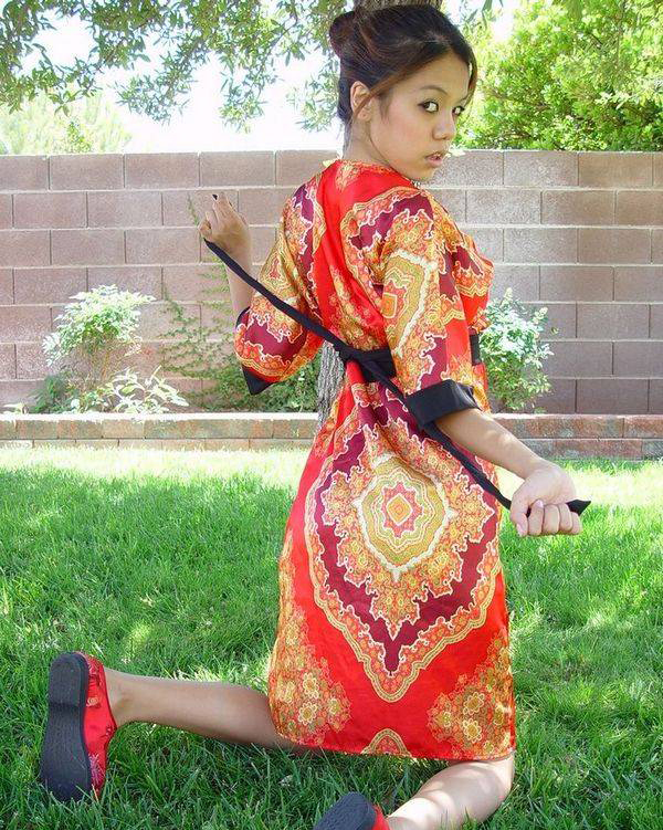 Pornobilder von Asiatinnen. Galerie - 6192