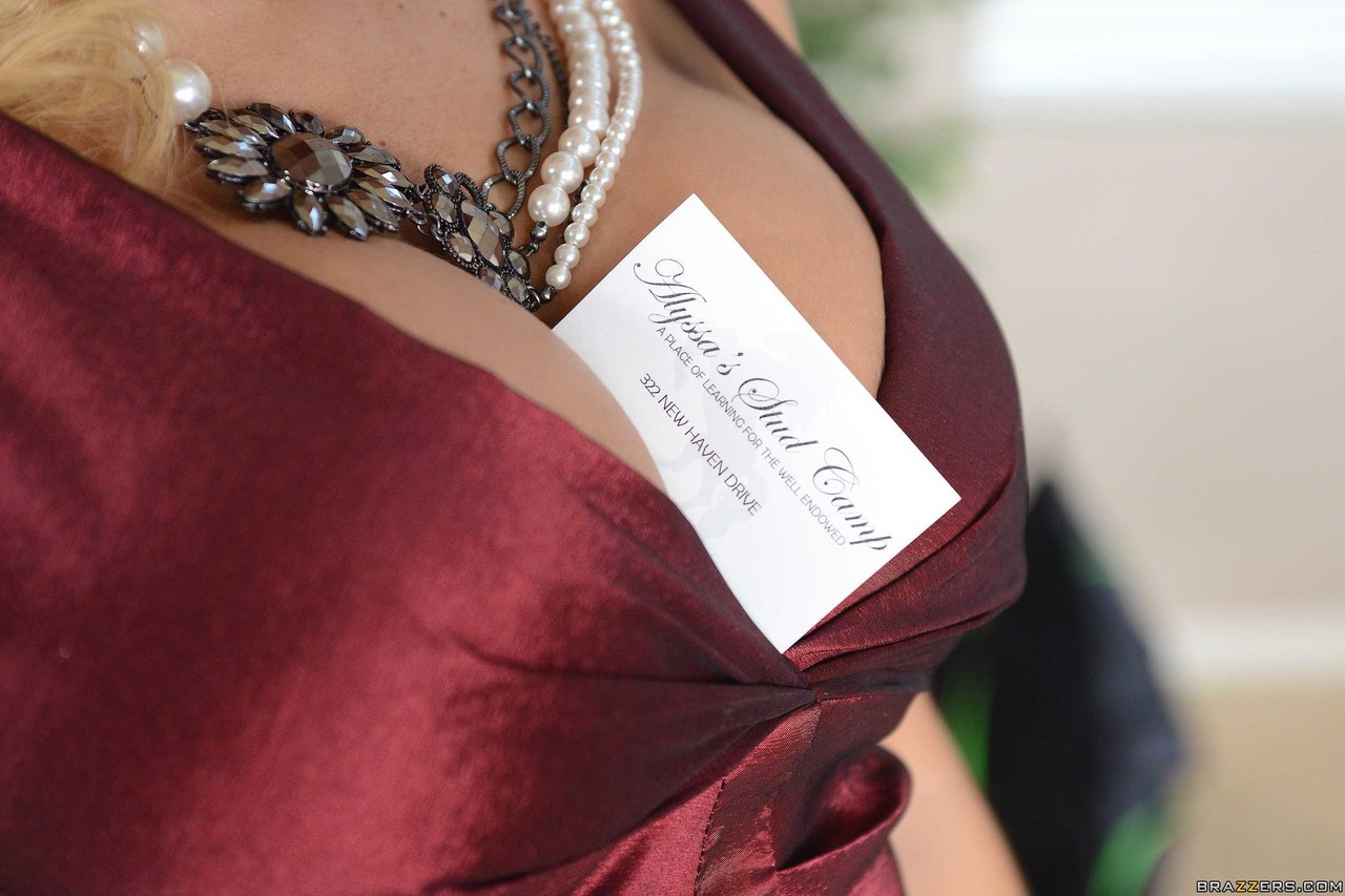 Reife Frauen und Omas. Galerie - 1458. Foto - 1