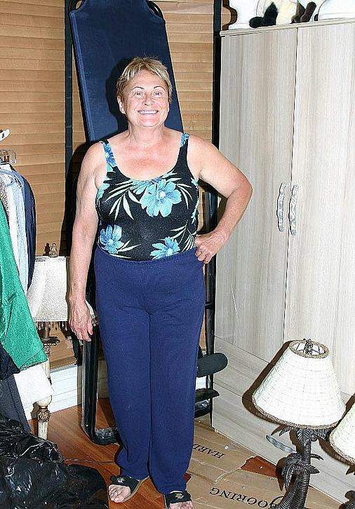 Mature women and grannies. Gallery - 209. Photo - 1