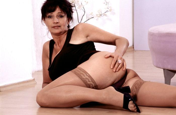 Zralé ženy a babičky. Galerie - 366. Foto - 2
