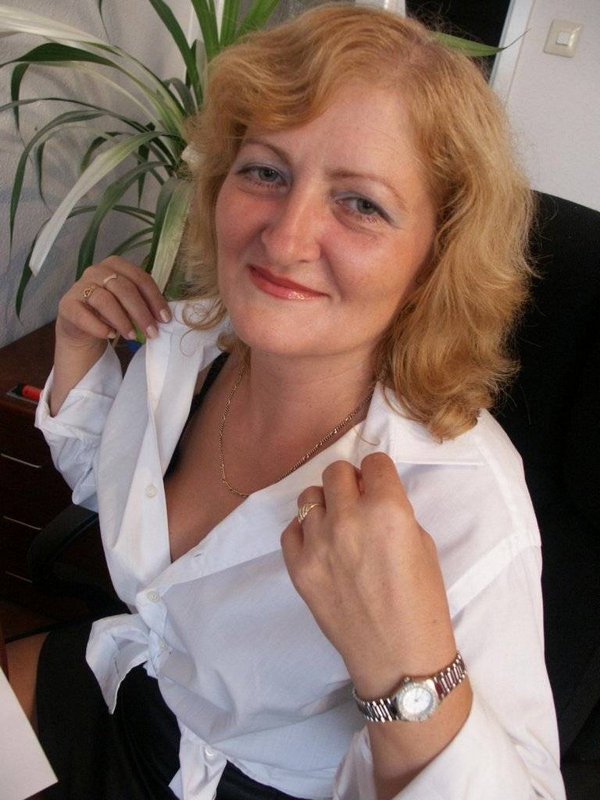 Mature women and grannies. Gallery - 374. Photo - 2
