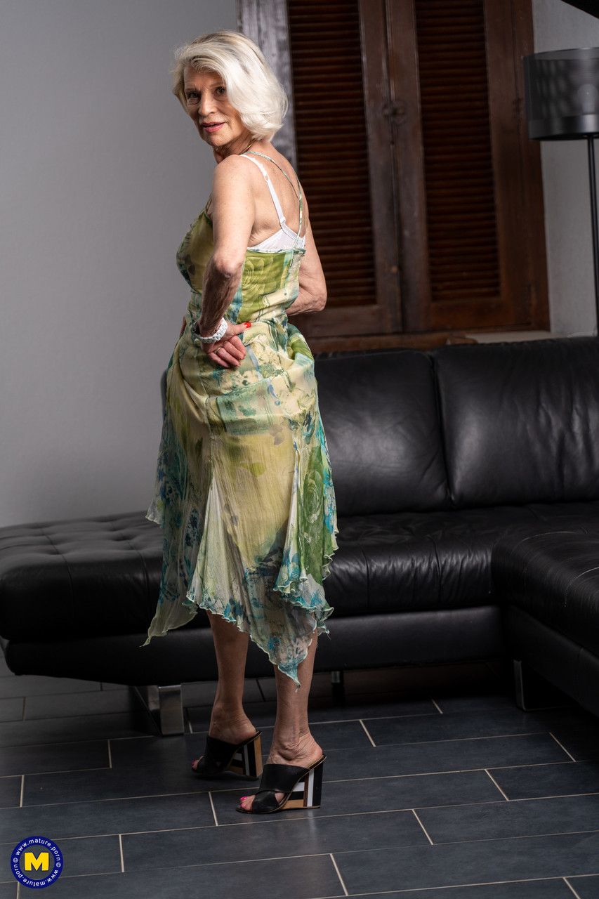 Reife Frauen und Omas. Galerie - 5896. Foto - 7