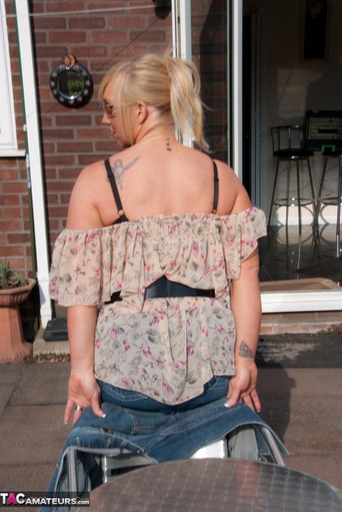 Reife Frauen und Omas. Galerie - 7621. Foto - 4