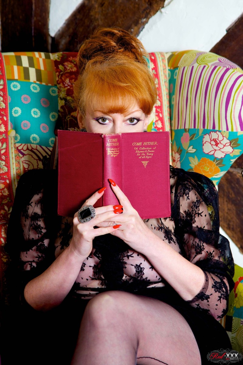 Reife Frauen und Omas. Galerie - 8046. Foto - 1