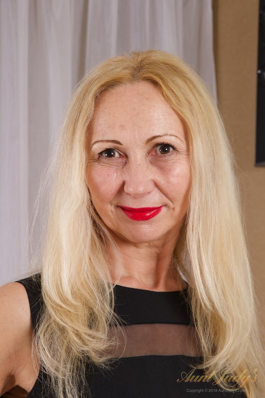 Reife Frauen und Omas. Galerie - 8146. Foto - 1