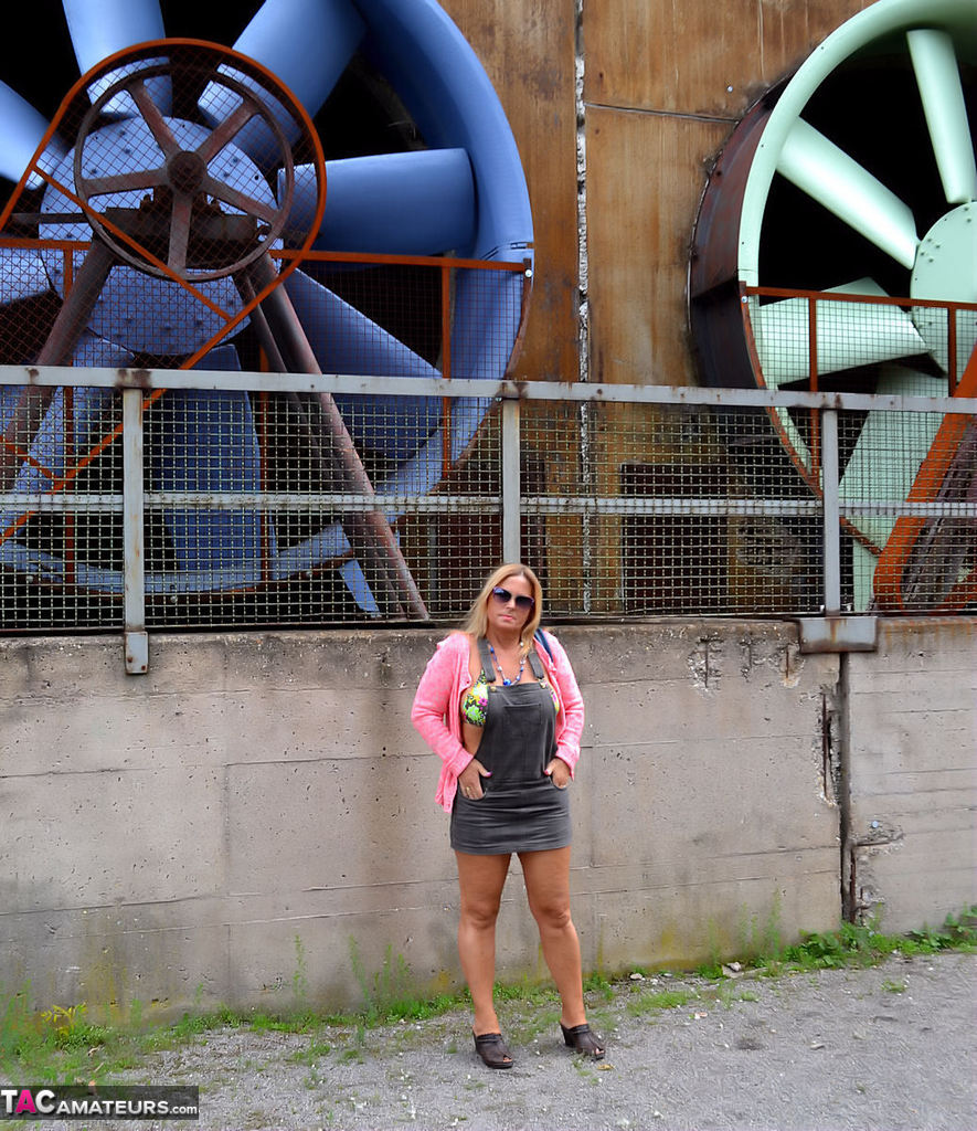 Reife Frauen und Omas. Galerie - 8506. Foto - 9