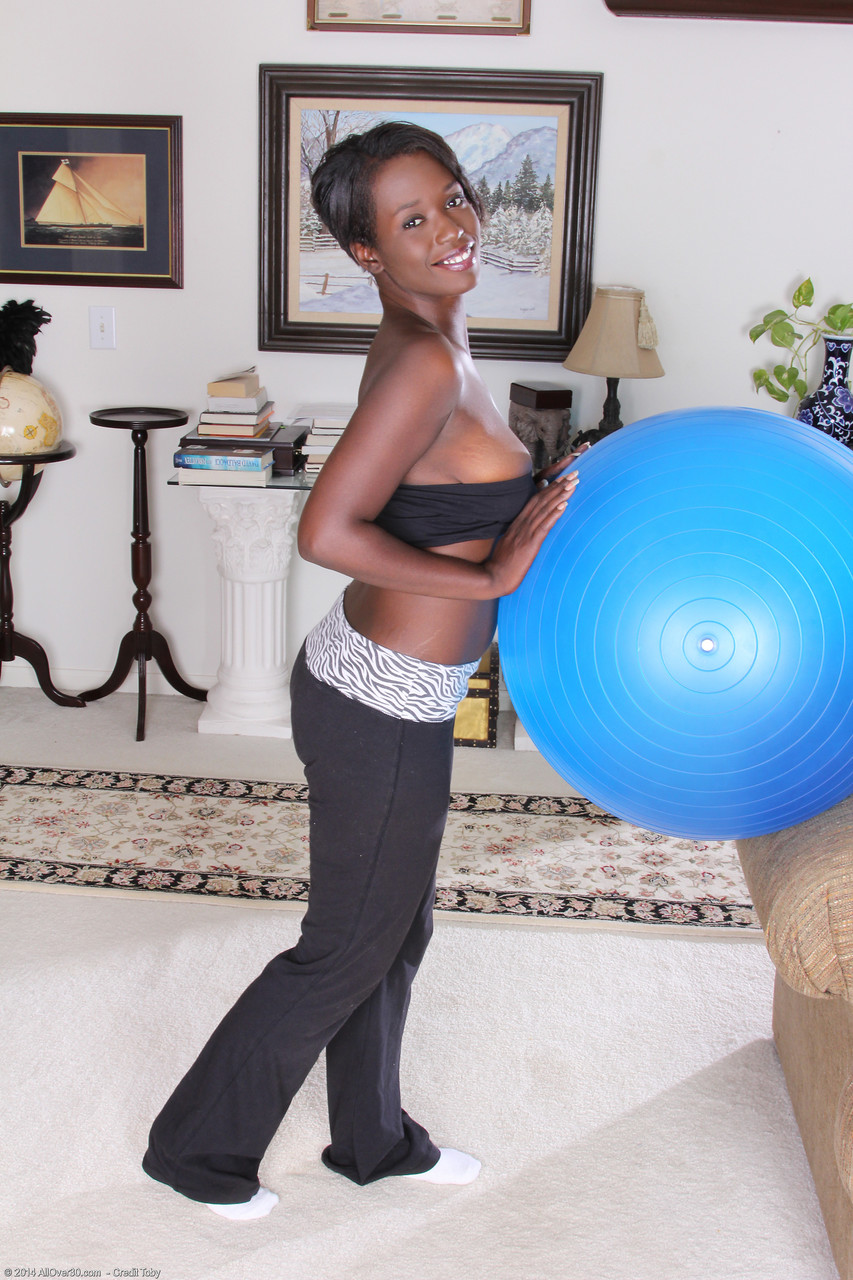 Ebony and black porn. Gallery - 2777. Photo - 3