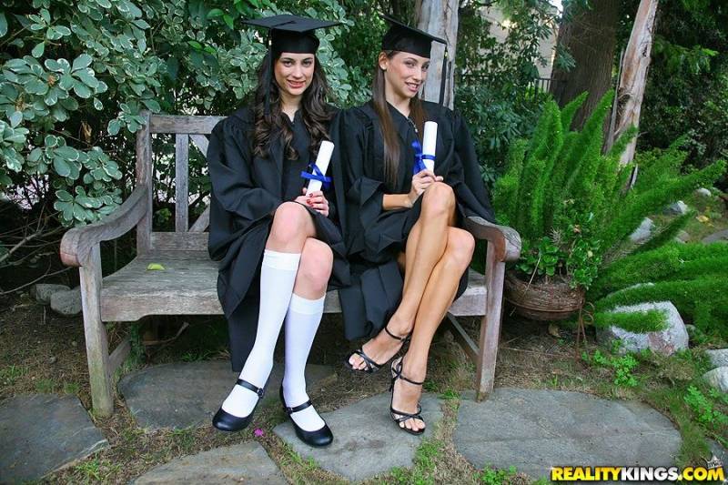 Lesbian porn. Gallery - 301. Photo - 1