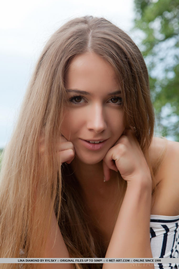 Young porn (18+). Gallery - 532. Photo - 2
