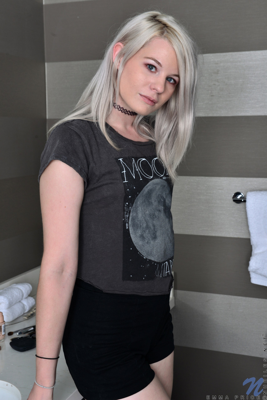 Young porn (18+). Gallery - 546. Photo - 1
