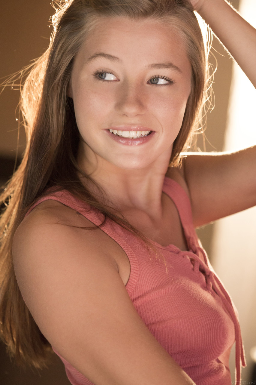 Junge (18+). Galerie - 4272. Foto - 3