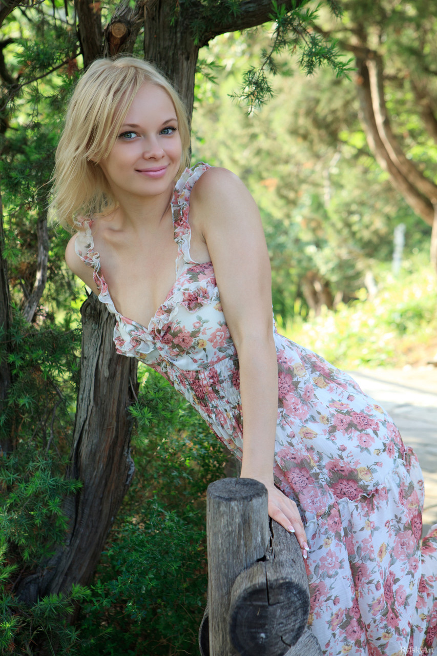 Junge Mädchen Sexbilder. Galerie - 8281