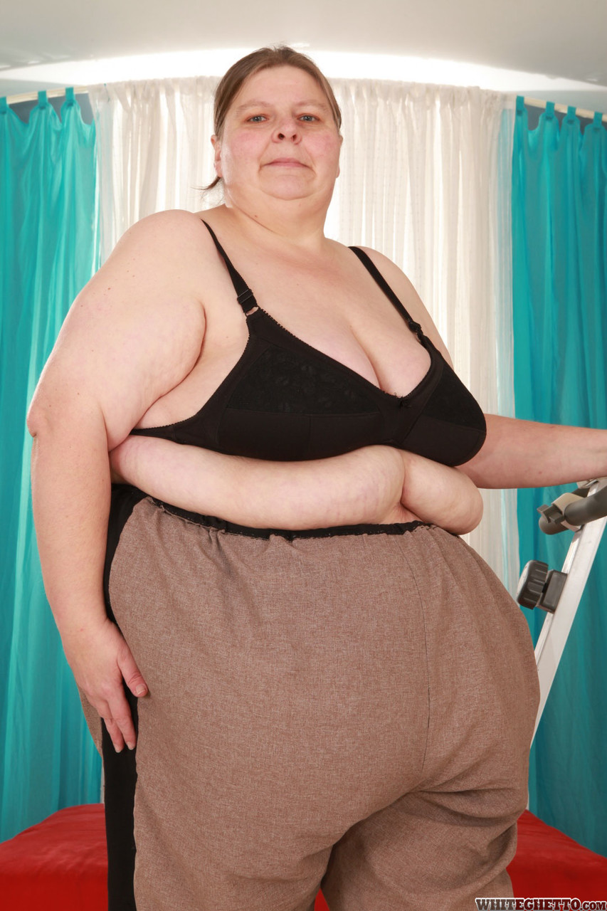 Dicke Frauen. Galerie - 2349. Foto - 2